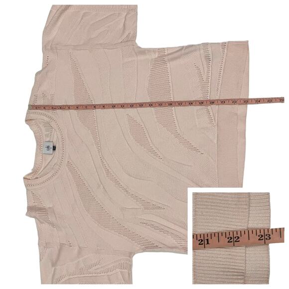 CAbi 5631 Shy Pullover Knit Sweater Top - Blush - Medium - Picture 4 of 10
